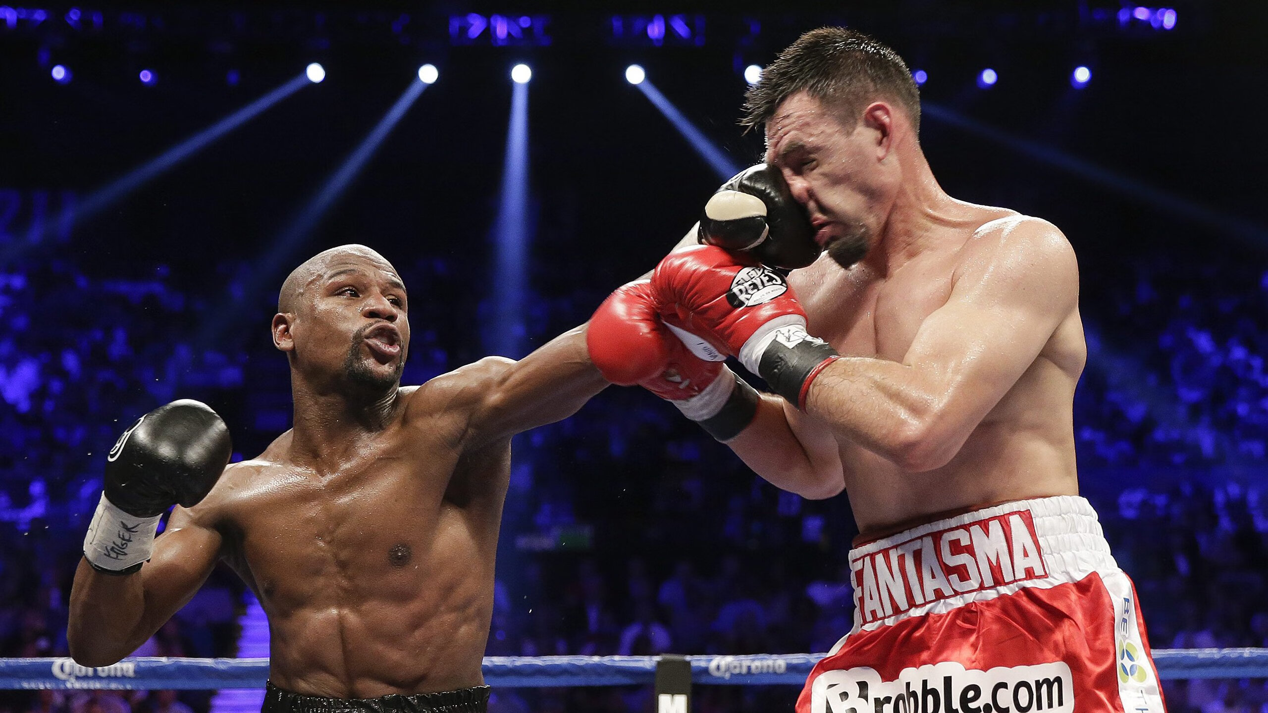 熊猫体育平台-那一夜，他让欧洲屏住呼吸，拉梅洛·鲍尔的欧冠封神之战